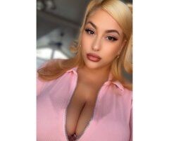Mia (Latina/White) — 5'3 Curvy Female Escort for Private Delights (Orange County CA) - Image 3