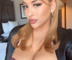 Mia (Latina/White) — 5'3 Curvy Female Escort for Private Delights (Orange County CA) - Image 4
