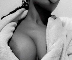 Dayton, OH Petite Brown-Skin Mommy Escort - Image 3