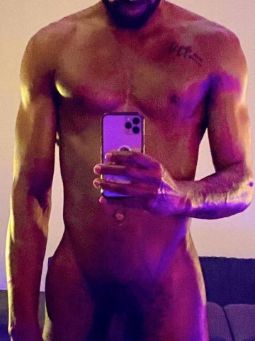 Baltimore Dom & Master for Sensual Massage + Dom Sessions (Women, Cucks, Gay/Male Subs) — WhatsApp 646 721 3294 - 1