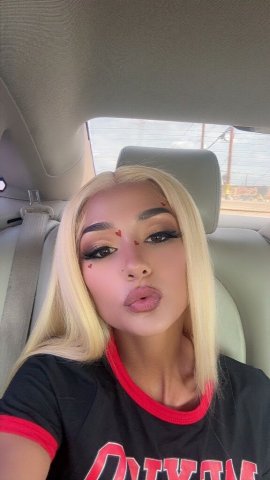 Milwaukee New Girl Ballbustin & FaceTime Shows - 1