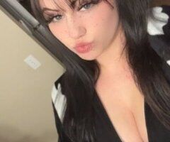 5-star Sacramento Female Escort — soft, juicy outcall with head focus - Image 3