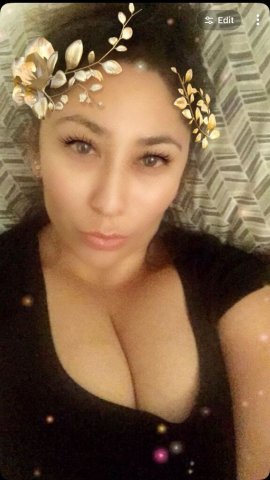 Long Beach CA Juicy Curvy Escort — Thick & Ready - 1