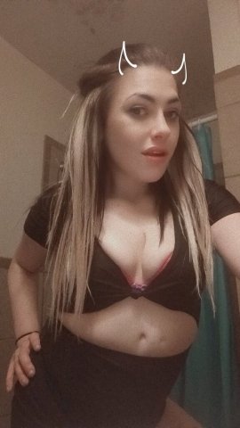 Liz — Independent Female Escort in Detroit, MI - 1
