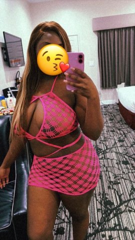 Las Vegas In-Calls Available — Discreet Upscale Companion - 1