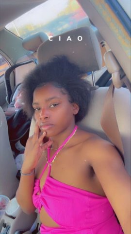 Tampa Petite Fetish-Friendly Female Escort — Incalls & Cardates Only, Video Calls - 1