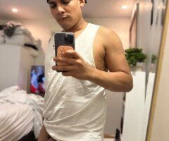 Brooklyn escorts - Liam — Skinny Milkman Photos, Fetishes & Travel (Brooklyn)