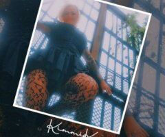 Cincinnati OH Mistress Kandy — Private Pegging & Table Massage - Image 7