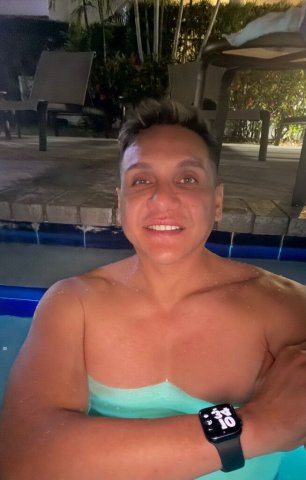 Miami Latino Vers Masseur (DiegoAlonsoHot1) - 1