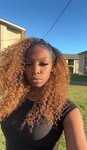 Chocolate baddie — video calls for new friends - 1