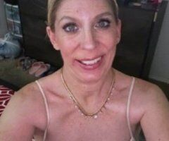 St. Louis escorts - St. Louis, MO 42-Year-Old Mommy Female Escort — BJ, GFE, and Party Service