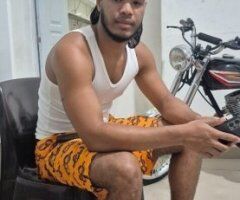 Monroe escorts - Monroe, Louisiana Male Escort — Happy day man call me