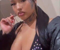 Latina Female Escort — Curvy, Pretty Face, Drama-Free (FT Verification) - Image 3