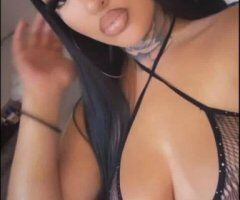 Latina Female Escort — Curvy, Pretty Face, Drama-Free (FT Verification) - Image 4