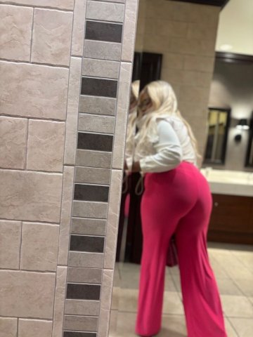 Black Barbie Nuru Massage Outcalls Only — Deep Tissue & Happy Endings (26) - 1