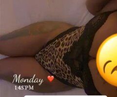 Washington D.C. escorts - Washington D.C. Female Escort — Cash in Person (No Texting)