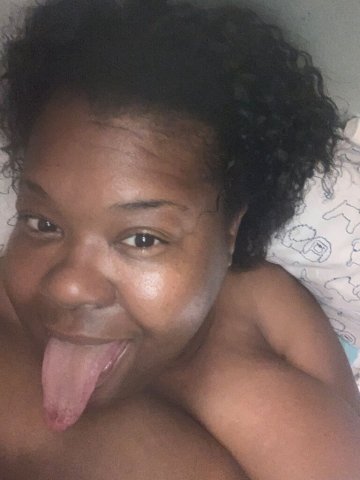 Stockton Female Escort — Car blowjob, head special - 1