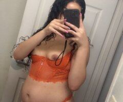 Milwaukee Pregnant Puerto Rican Escort (5 months) — Incall 2 Girl option - Image 1