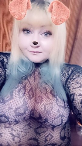 Sacramento CA Female Escort — Incall, trucker-friendly visits - 1