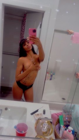 Fat Juicy Wet Pussy  (23) — Call/Text for a Meet-Up - 1