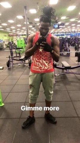 6’7” Gentle Giant — private discreet sessions in San Francisco - 1