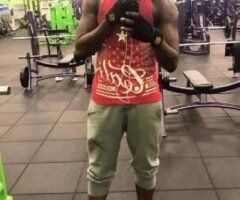 San Francisco escorts - 6’7” Gentle Giant — private discreet sessions in San Francisco