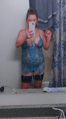 Thick Girlfriend Fetish-Friendly (No Scat / No Watersports) — Fort Worth - 1