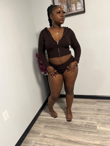 Dallas TX Incall “QV Special” — 2HR special, real pics, no BB - 1