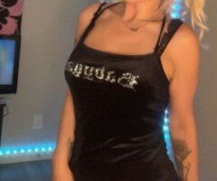 Dallas escorts - Coco Monroe xo — Dallas MILF “Throat Goat” (GFE + throat action)