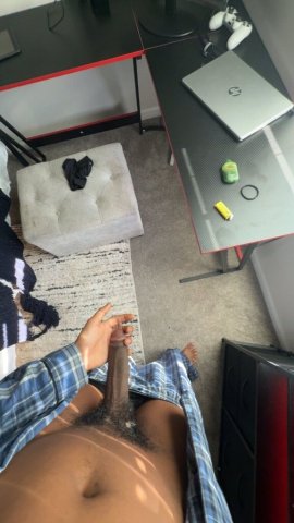 Houston Male Escort — Petite Slim, FaceTime Shows, Oral with Condom - 1