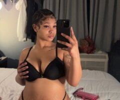 St. Louis escorts - Incall Wet Pussy & Oral — St. Louis