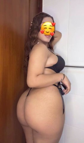 Sexy Latina Girl (Inland Empire) — 69 with GF offer - 1