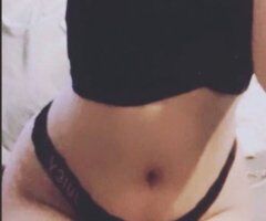 19-Year-Old Latina Escort (Curvy Body) - Image 3