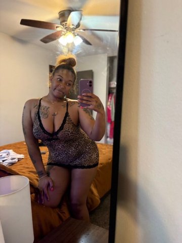 Hazel  — 25 · Pop Special for $200 + Overnights - 1