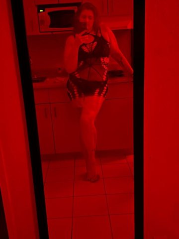 Kansas City Incall Only Female Escort — Snap & Text First - 1