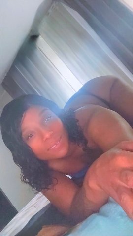 Greensboro NC Female Escort — Wet Pussy & Oral Play - 1