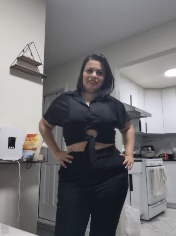 Erika (35) — Masajes relajantes y sensuales en Queens, NY - 1