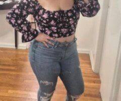 Erika (35) — Masajes relajantes y sensuales en Queens, NY - Image 2