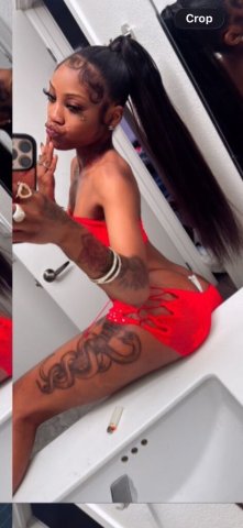 San Fernando Valley Female Escort — In/Outcalls behind UCLA - 1