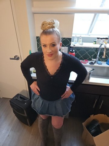 Denver Female Escort — In-call or cardate in SW Denver - 1