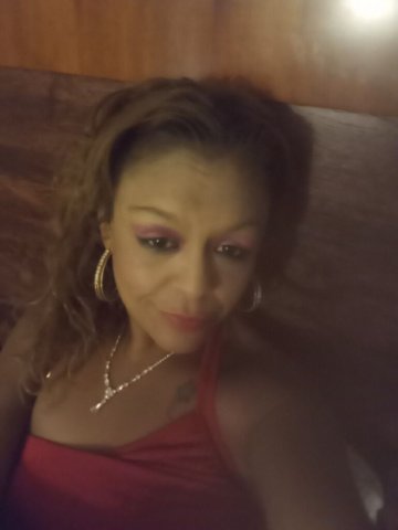 Nice and neat woman from head to toe (39) - 1