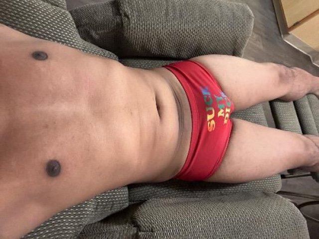 New to Kent — Seattle Area Male Escort (Cash Only) - 1