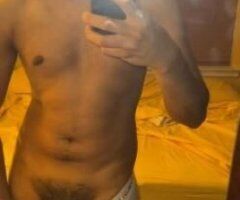 New to Kent — Seattle Area Male Escort (Cash Only) - Image 2