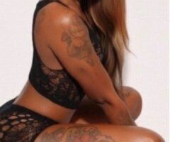 Western Slope escorts - Sexy Pleaser Man Pleaser (♀) — ask about my friend