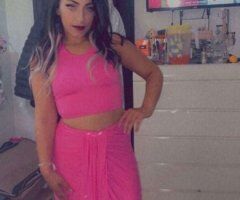 Detroit escorts - Slim Curvy Female Escort — 24
