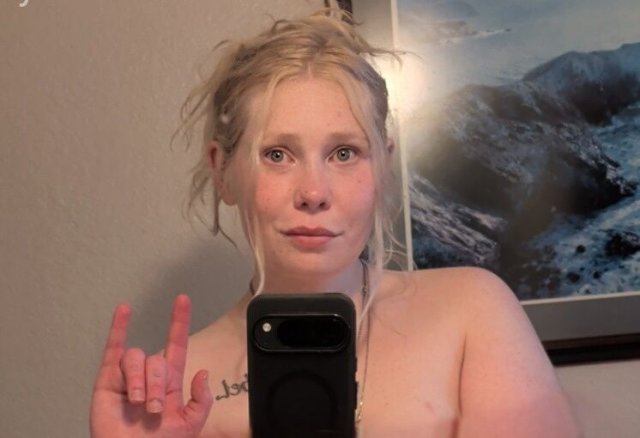 Pretty Pink Switch Escort in Sacramento — CFS/CBJ/Foot Worship & Tie/Tease - 1
