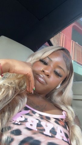 Daiisy — Classy Upscale Spinner in Bakersfield, CA (FT/Shows) - 1