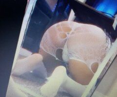 Houston escorts - Houston Female Escort — adult fun, cum & wet
