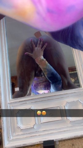 Supa Peach (24) — Danville VA Premium Escort - 1