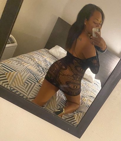 Las Vegas Incall Session — Female Escort Booking - 1